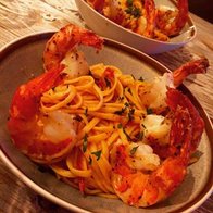 Linguini zeewaterscampi kreeftensaus
